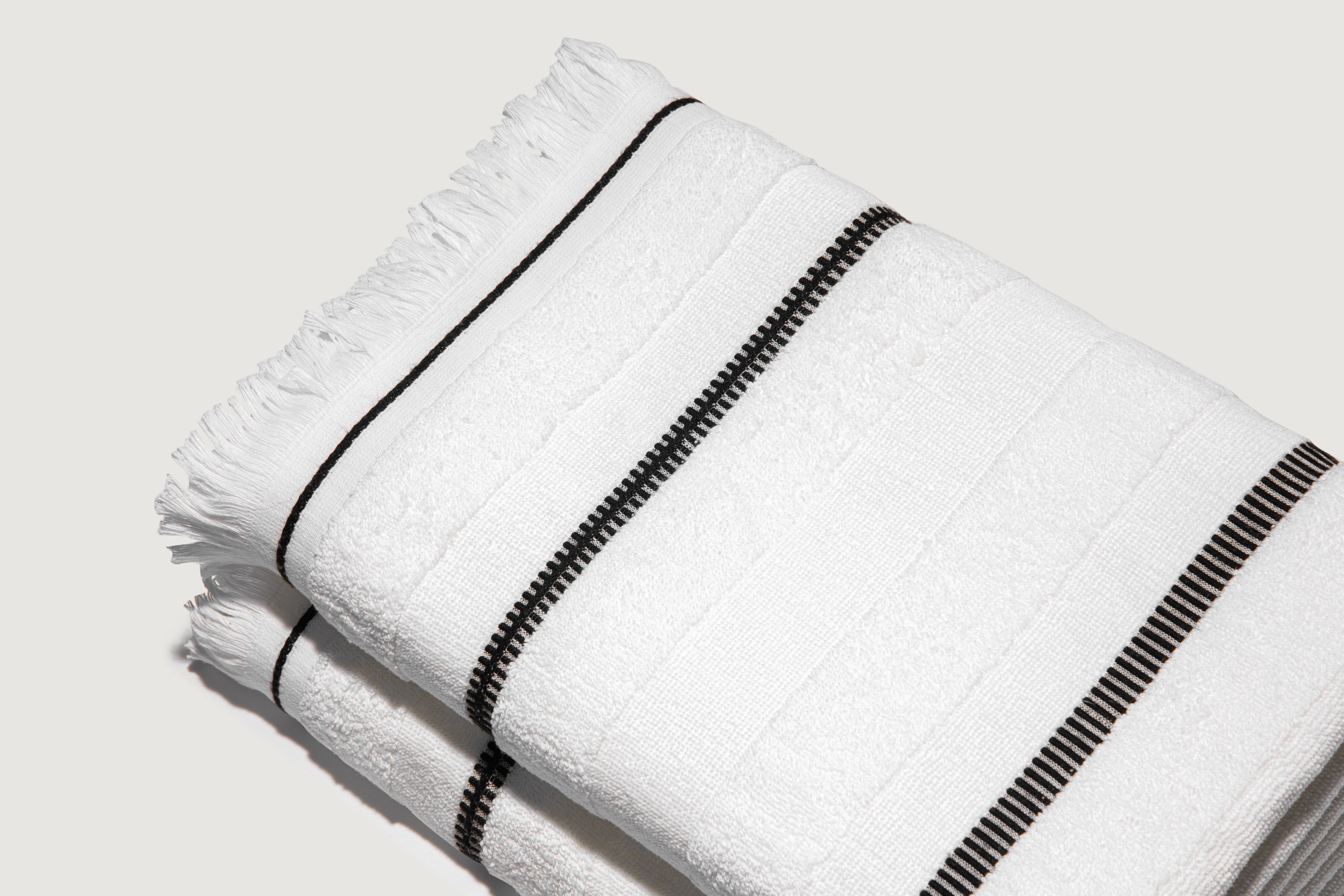 Line Jacquard Towel