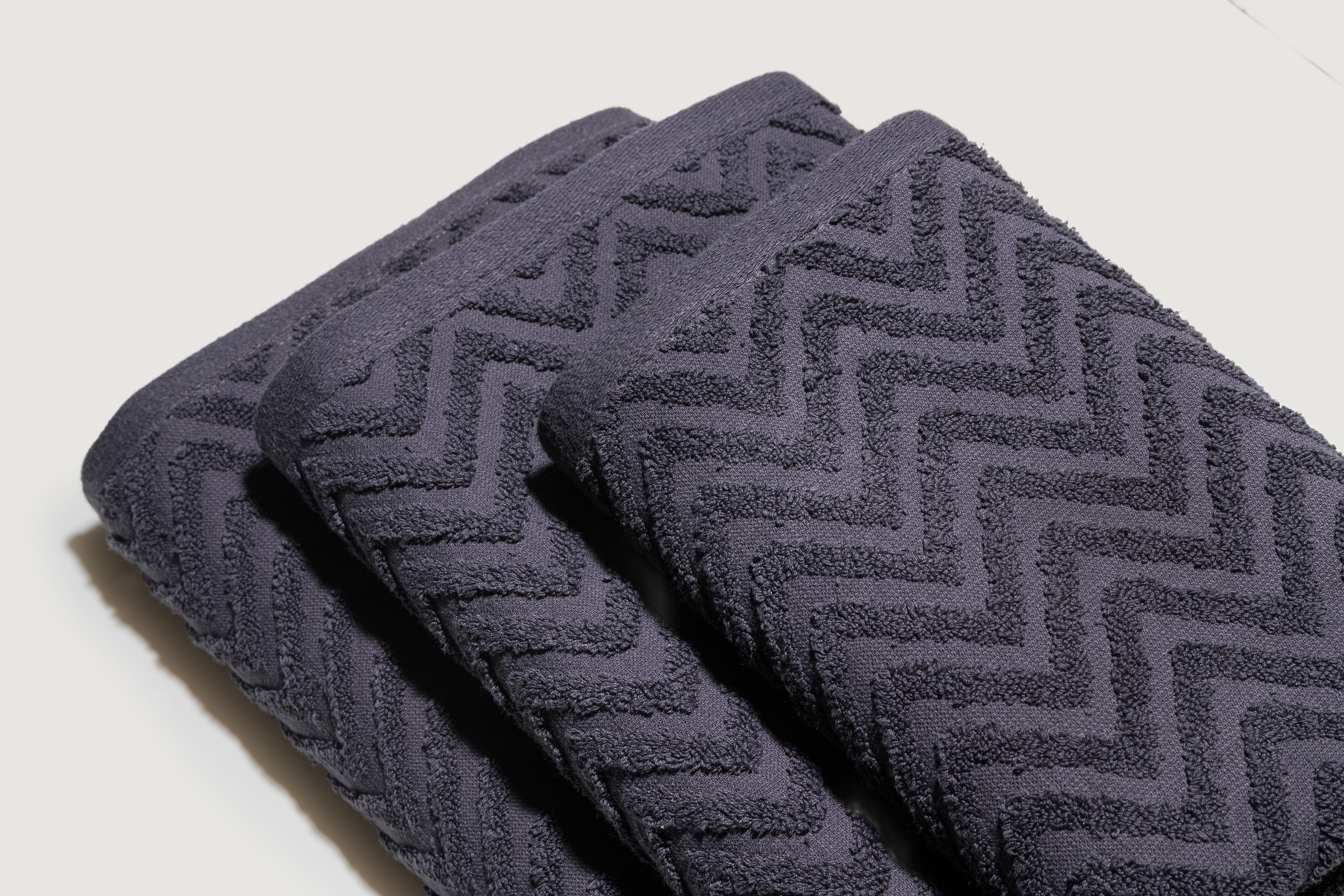 Zigzag Jacquard Towel