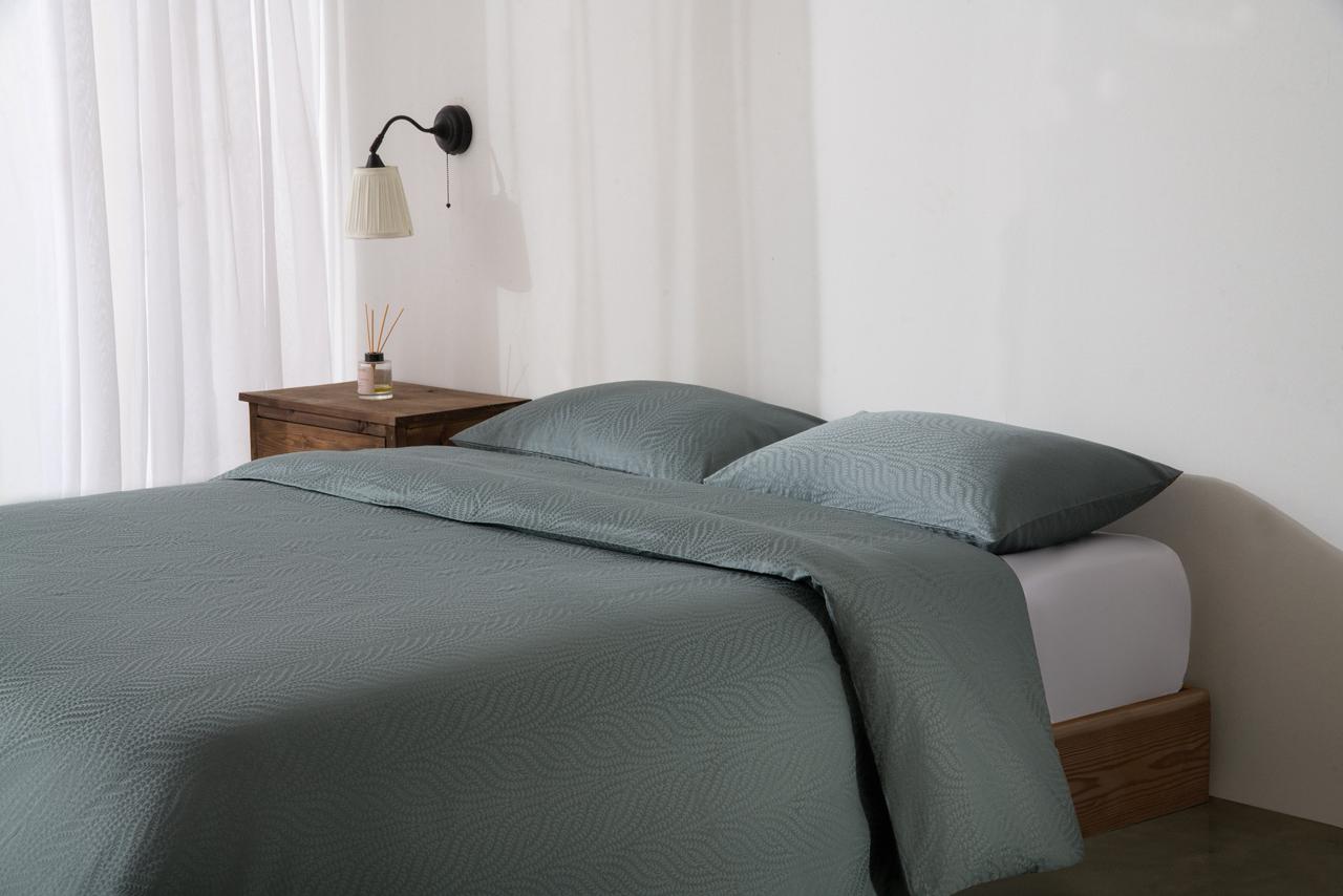 Jacquard 600 TC Leaves Bedsheet set