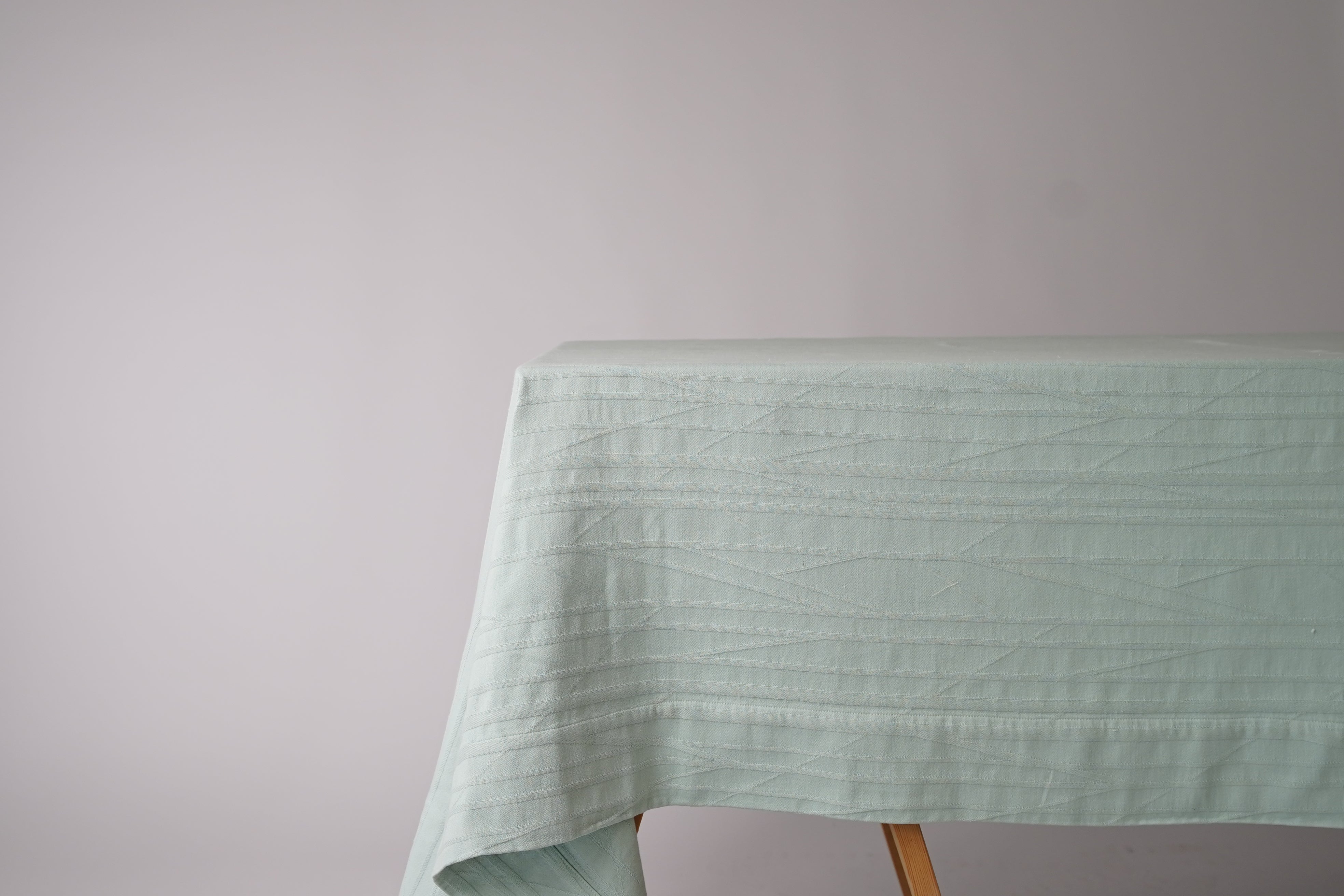 Japandi Lines Table linen