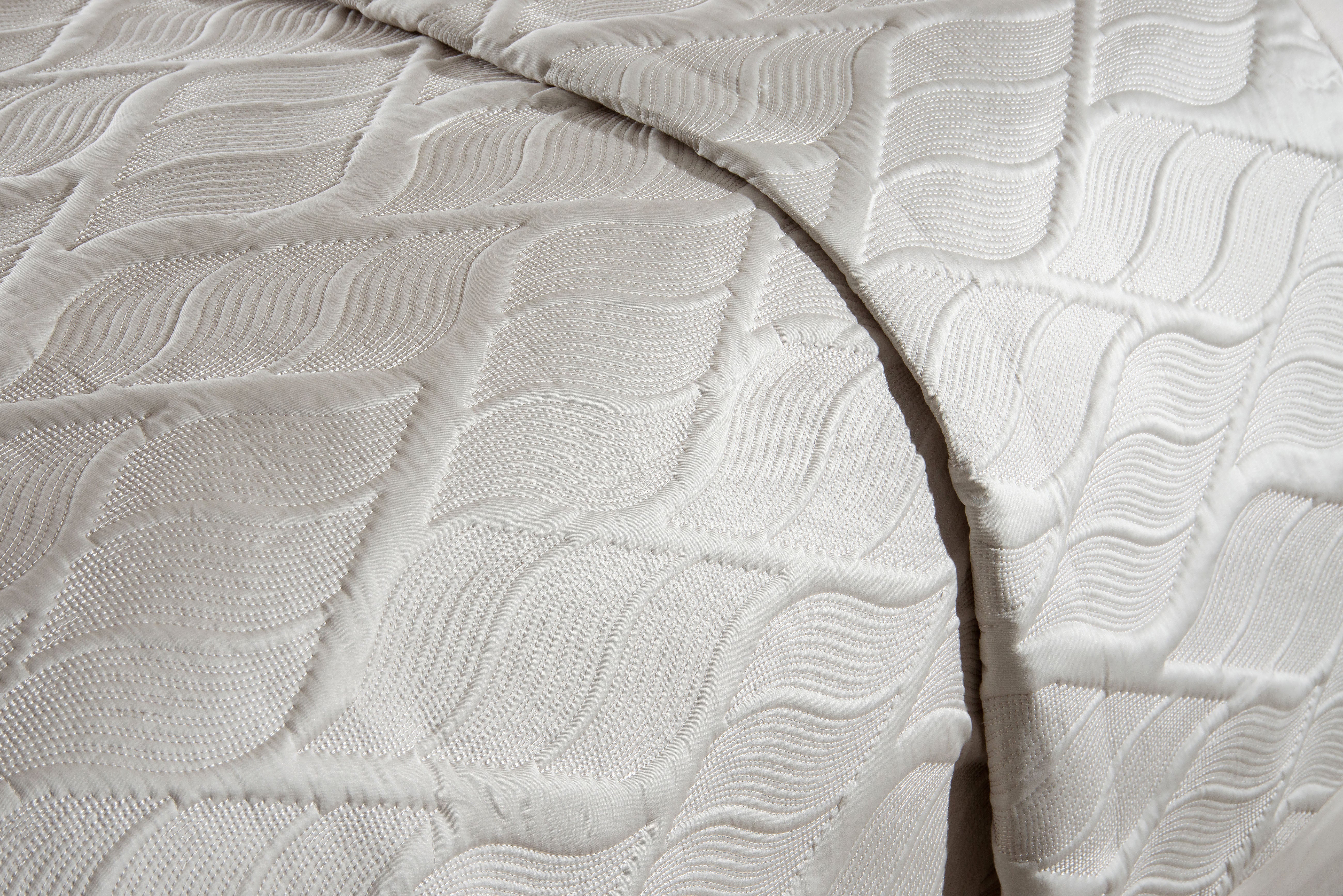 Marble Leaves Cotton satin Quilt Set