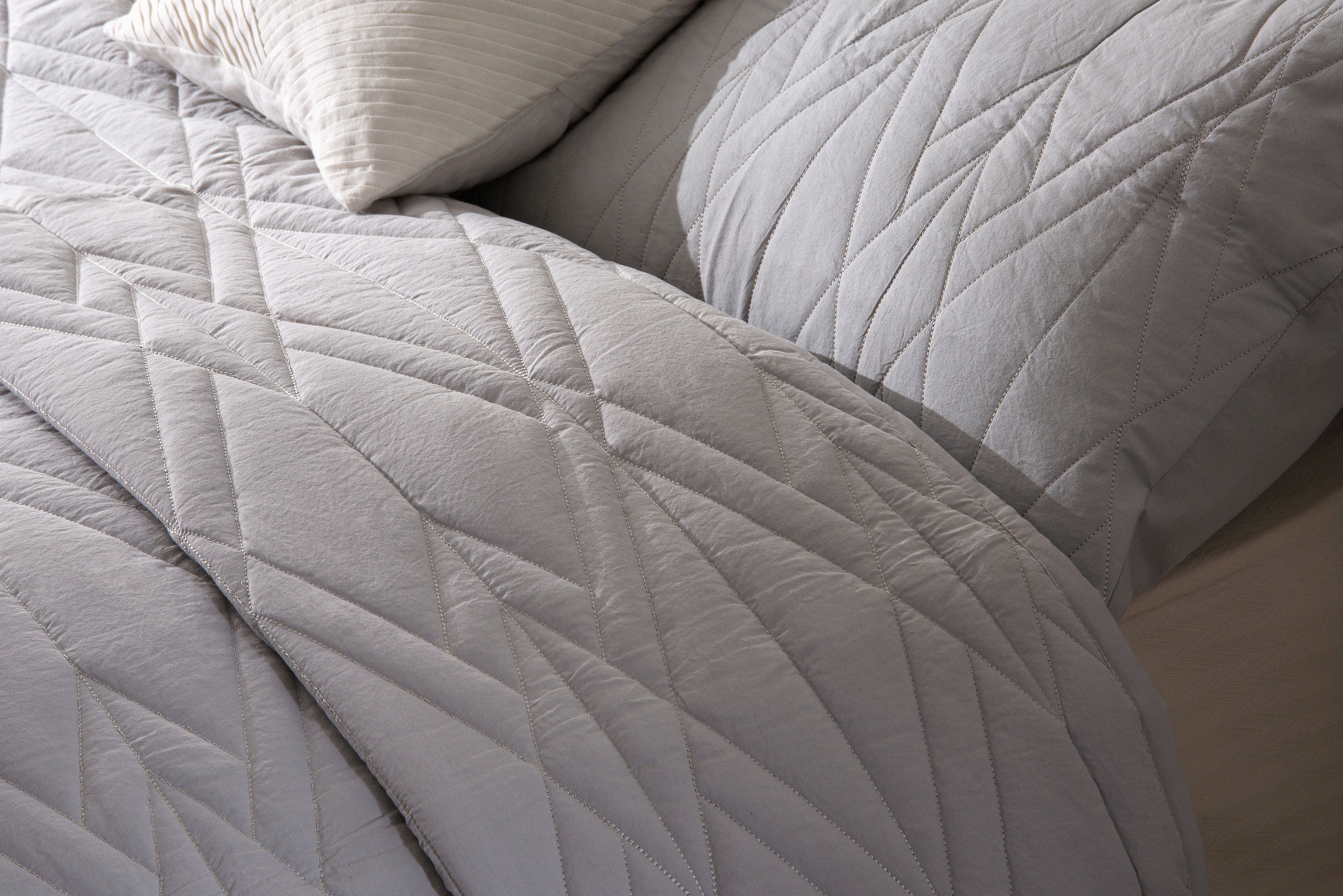 Karo Washed cotton Quilt Set